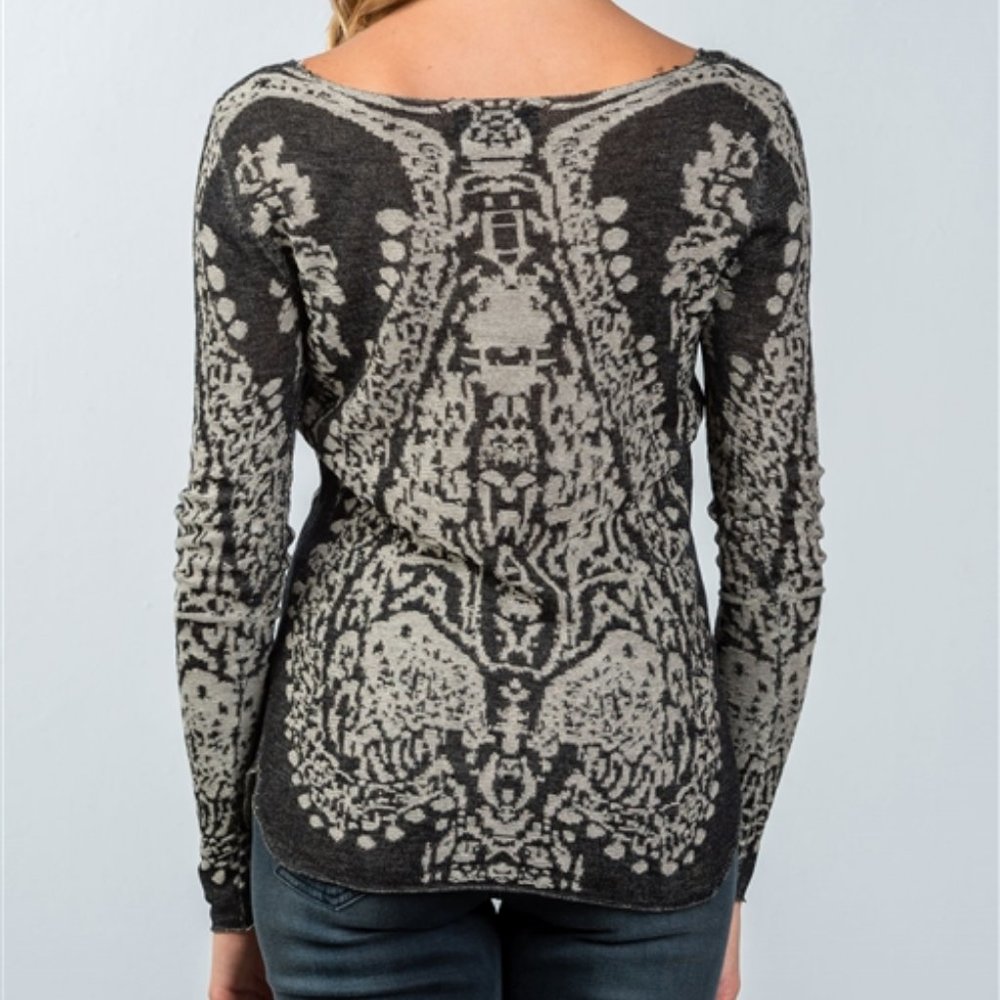 Beulah Ladies Dark & Light Gray Textured Long Sleeve Blouse - Small & Medium - Picture 2 of 10